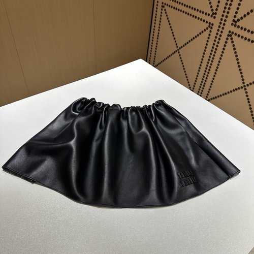 Miu Miu Imported Lambskin Composite Modal Suit in Elegant Sweet-Cool Style