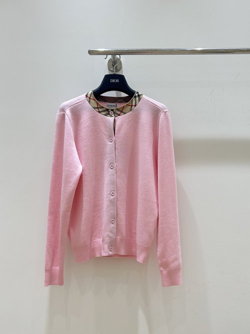 Burberry Elegant Color Block Round Neck Wool Knit Cardigan