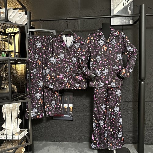 Louis Vuitton Luxurious Floral Fabric Night Homewear Set