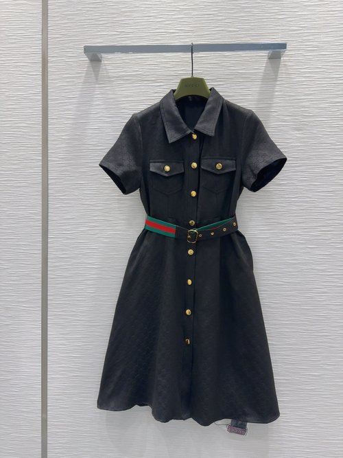 Gucci Sophisticated Belted Jacquard Collared Dress with Double G Pattern