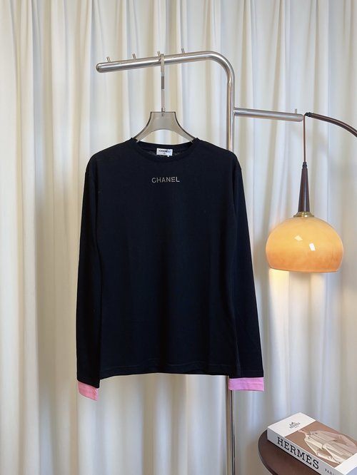 Chanel Customized Cotton Slub Long Sleeve T-shirt with Embroidered Logo