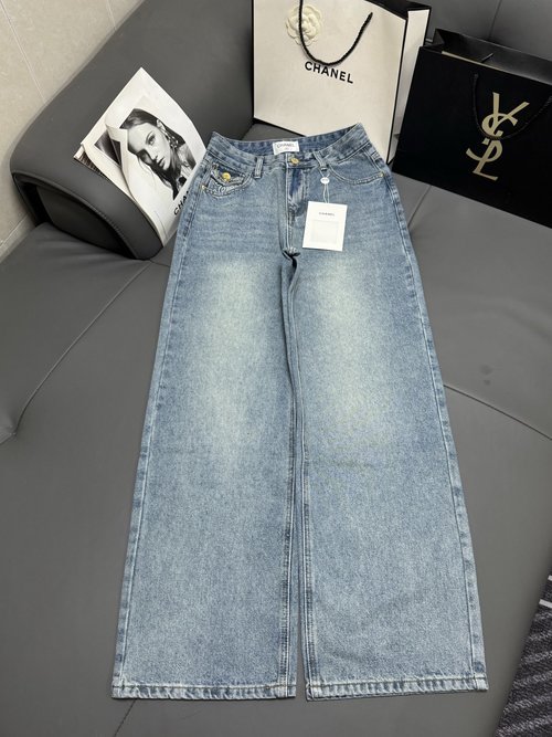 Chanel Chanel-Style Back Pocket Embroidered Logo Straight Jeans