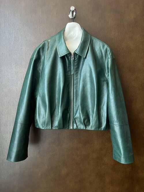 Loewe Elegant Single Imported Lambskin Leather Coat, Stylish and Versatile