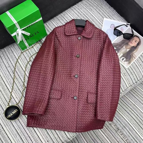 Bottega Veneta Recommended BV Series Knitted Collar Lambskin Coat Made of Imported 100% Lambskin