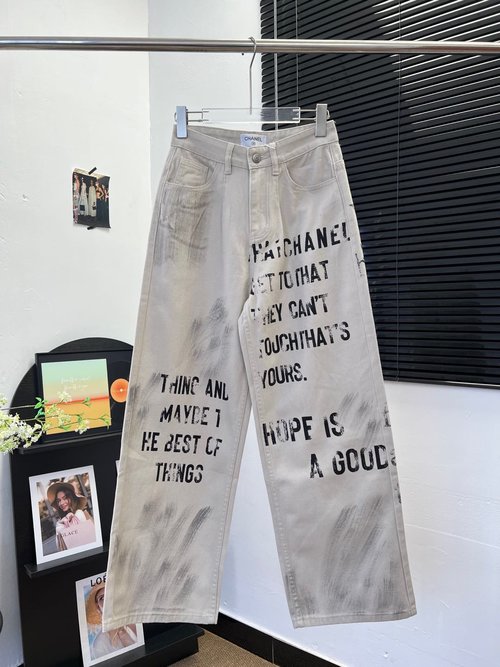 Chanel Stylish Straight-Leg Denim Pants with Graffiti Design