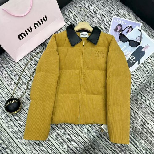 Miu Miu Recommended New Fur Collar Corduroy Down Jacket with Embroidery Patches