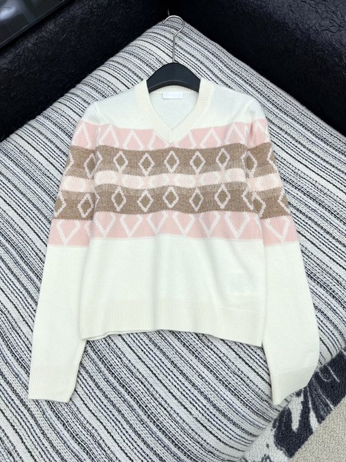 Moncler Small V-neck Wool Knitwear for Ideal Body Proportion