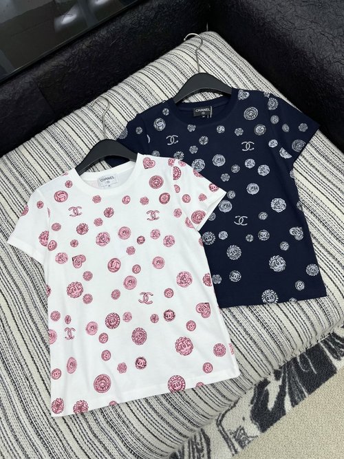 Chanel Elegant Printed Short-Sleeve T-Shirt in Classic Colors