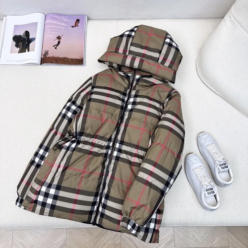 Burberry Vintage Check Reversible Hooded Waistcoat Puffer Coat - Multi-Wear Option