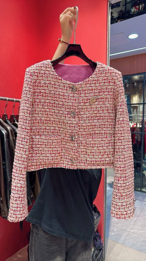 Chanel Popular Custom-Fabric Coat with Superior Texture