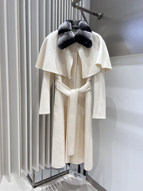 Loro Piana Original title has no Chinese, optimized title: Luxurious Double-Faced Cashmere Overcoat with Removable Rabbit Fur