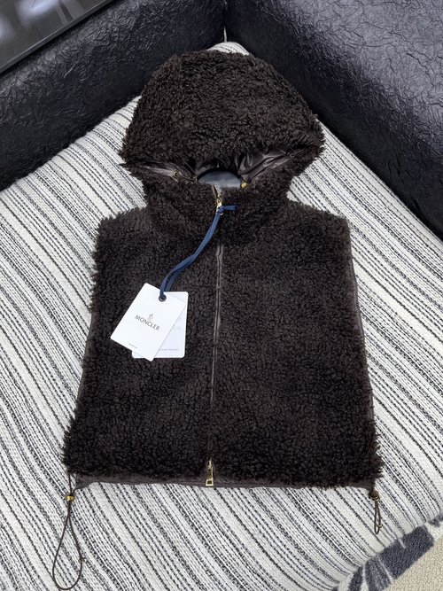 Moncler Minimalist Faux Fur Down Vest with Classic Design
