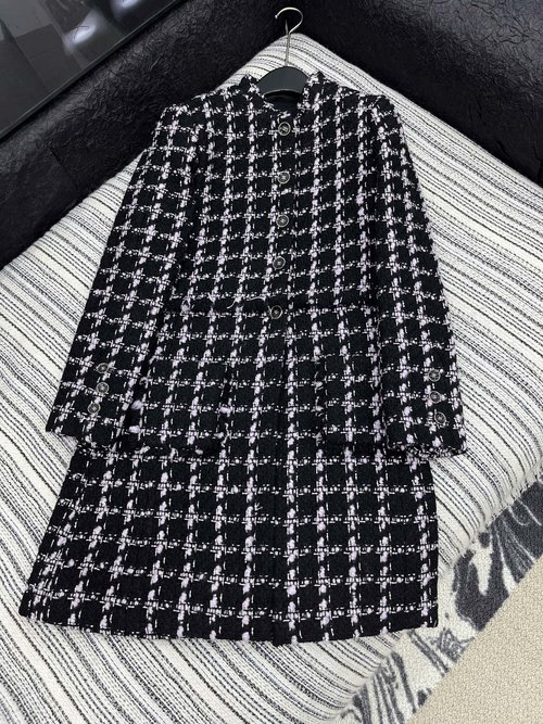 Chanel Popular Check Tweed Long Collar Coat Made from Custom Imported Material