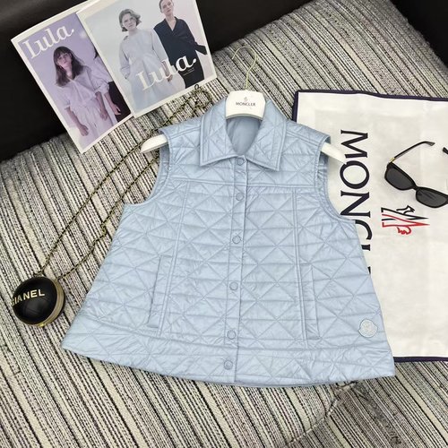 Moncler Recommended A-Line Checkerboard Cotton Vest for Layering