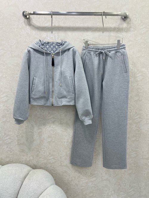 Louis Vuitton Reversible Hooded Jacket and Straight-leg Pants Set with Custom Zipper