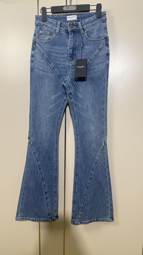 Yves Saint Laurent Elastic Stretch Denim Jeans for Daily Wear
