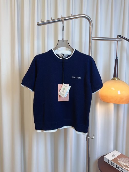 Miu Miu Premium Wool Short Sleeve with Jacquard Logo Accent