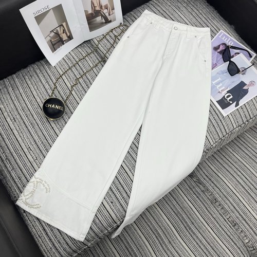 Chanel Early Autumn Sequined Double C Logo Denim Straight-Leg Pants