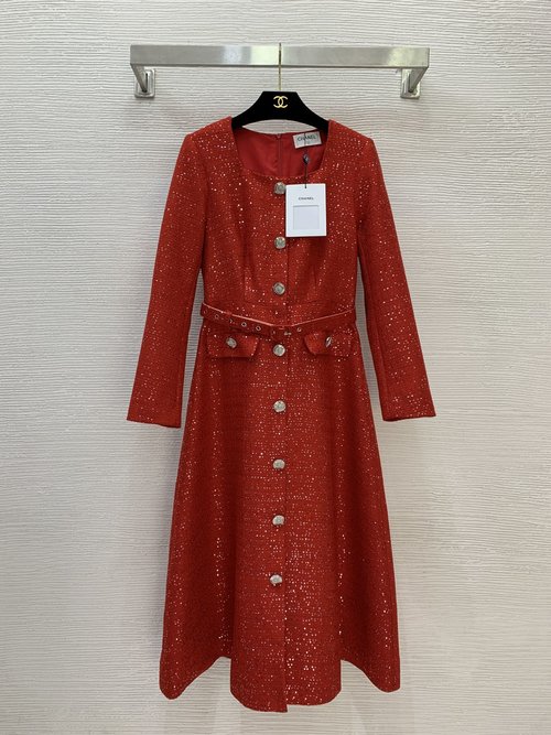 Chanel Elegant and Fashionable Sequined Knitted Tweed Dress with Belt