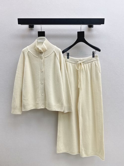 Loro Piana Exclusive Wool Suit, Lazy and Stylish