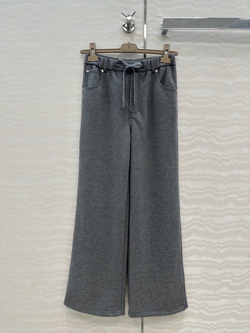 Brunello Cucinelli Exclusive Italian Luxury Minimalist Straight-Leg Pants in Premium Fabric