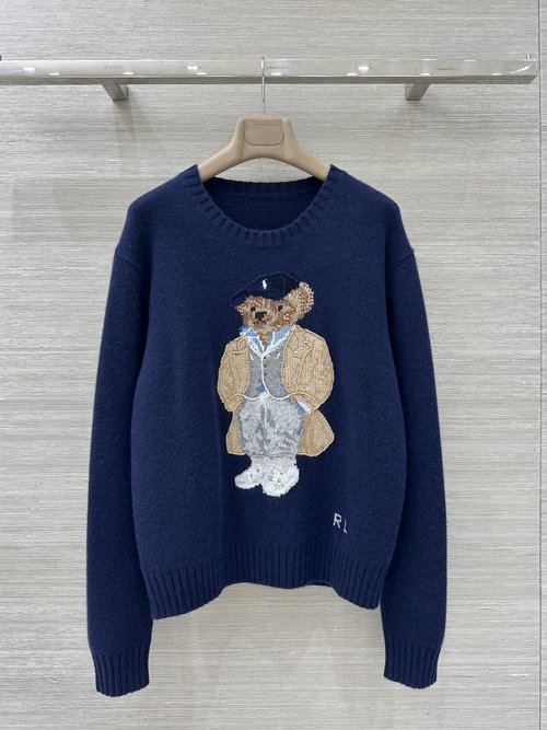 Loro Piana High-Quality Bear Sweater with Knight Hat and Embroidery