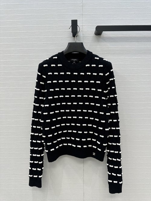 Chanel Exclusive High-End Black-White Bow Long-Sleeved Knitwear