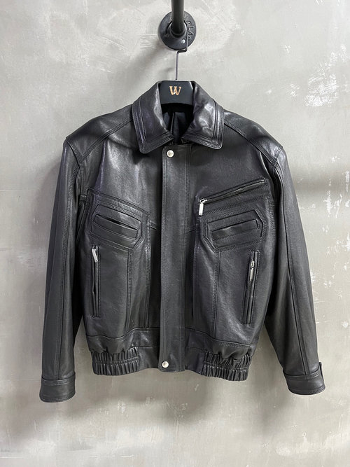 Yves Saint Laurent Custom-Made Seasonal Outerwear with Sweet and Cool Retro Style and Versatile Fit