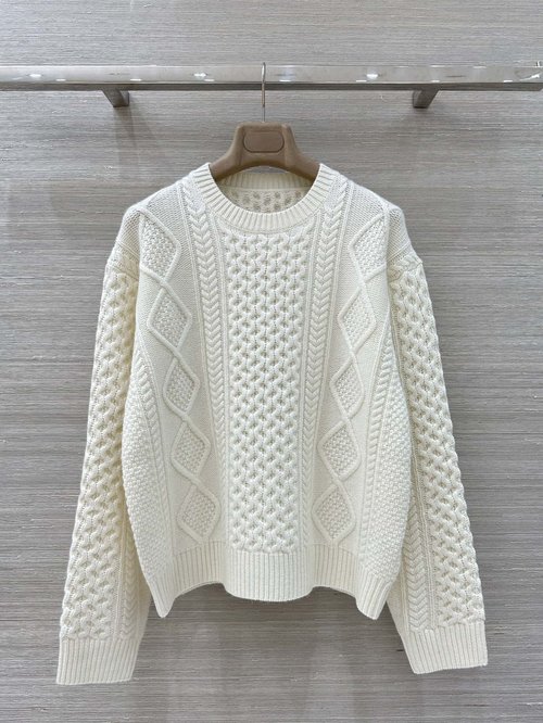 Loro Piana Exquisite High-Sense Cable Knit Round Neck Sweater - Exclusive First Release