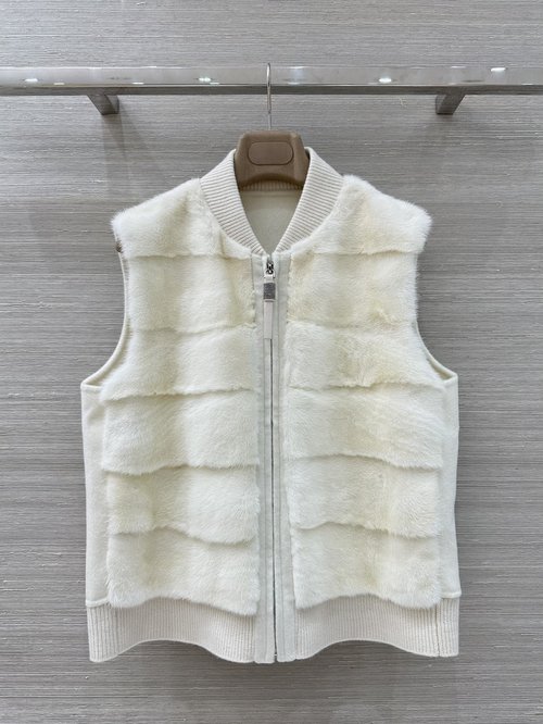 Brunello Cucinelli Exclusive Natural Mink Fur Vest with Cashmere Blend and Retro Appeal