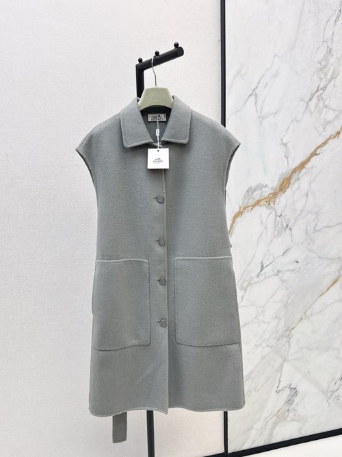 Hermes Double - sided Wool Cashmere Vest, Elegant and Slimming