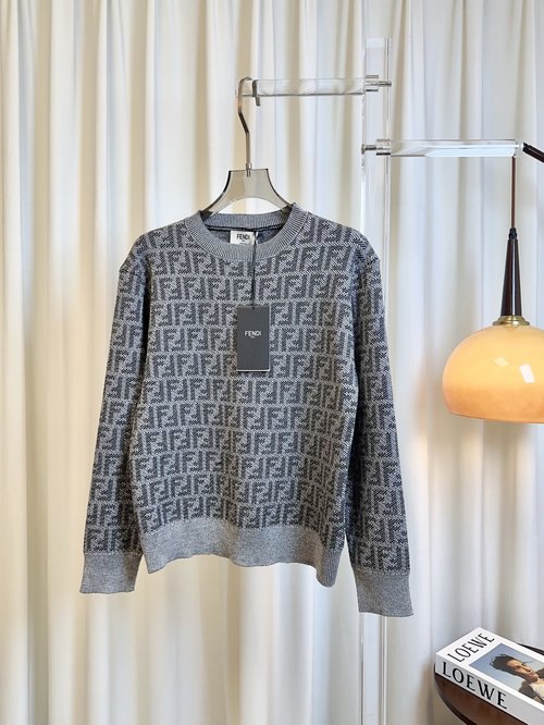 Fendi New Full-logo Wool Long-sleeved Top, Elegant and Comfortable