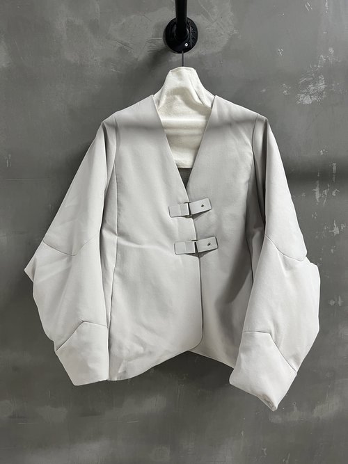 Toteme TOTEME Minimalist Down Jacket with Classic Old - Money Aesthetic, Slimming Design