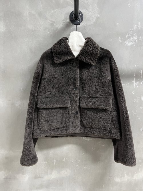 Bottega Veneta Fashionable Tailored Cut-Flower Woolen Garment