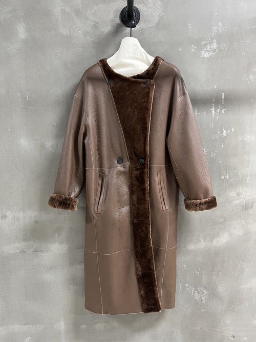 Miu Miu Stylish Fur-Trimmed Jacket with Imported Australian Wool