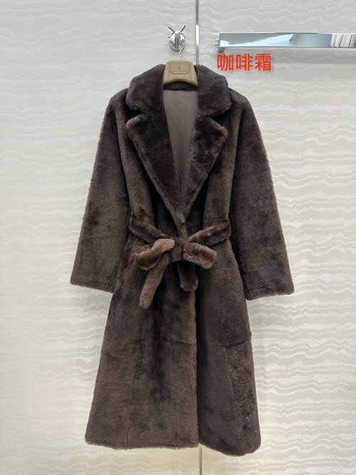 Brunello Cucinelli Exclusive High-End Elegant Design Fur-on-Leather Coat