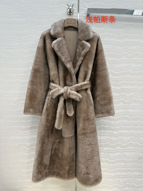 Brunello Cucinelli Luxury Fur-on-Leather Coat with Copper Chain Ornament
