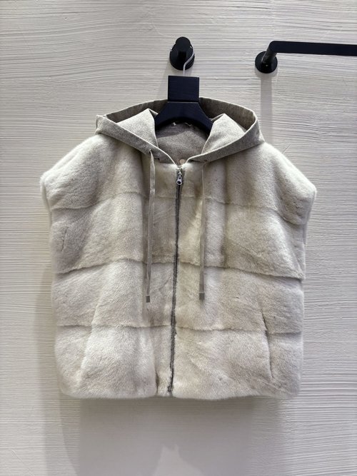 Loro Piana Hooded Mink Vest with Detachable Hood for Dual Wearing Styles