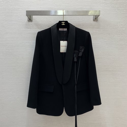 Valentino Cropped Suit with Flower Decoration and Satin Collar