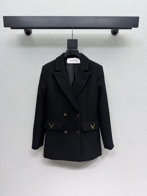 Valentino Wool Suit Jacket: High Fashion and Practicality