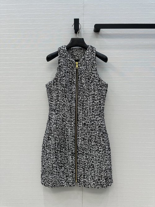 Balmain French Black and White Tweed Sleeveless Dress, Zippered and Slim