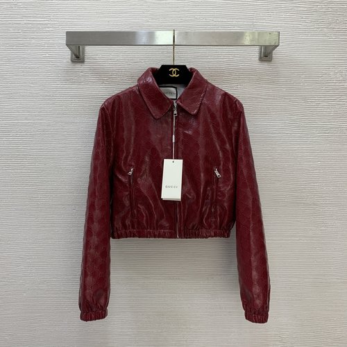 Gucci Trendy Burgundy Leather - Look Jacket with GG Embossing