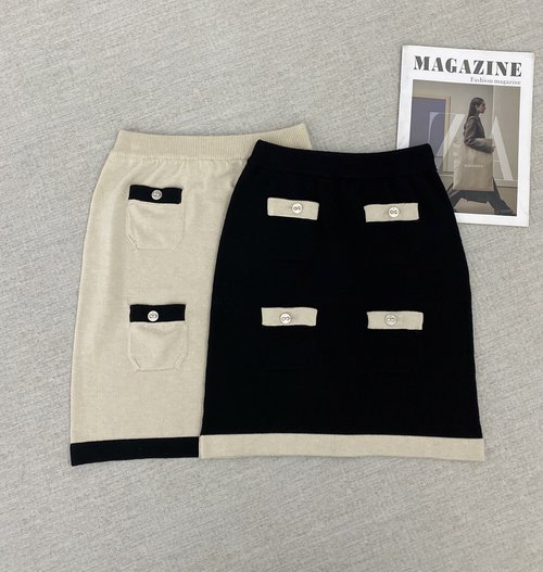 Chanel Color-Blocked Knit Wool Skirt with Pearl Butterfly Accents