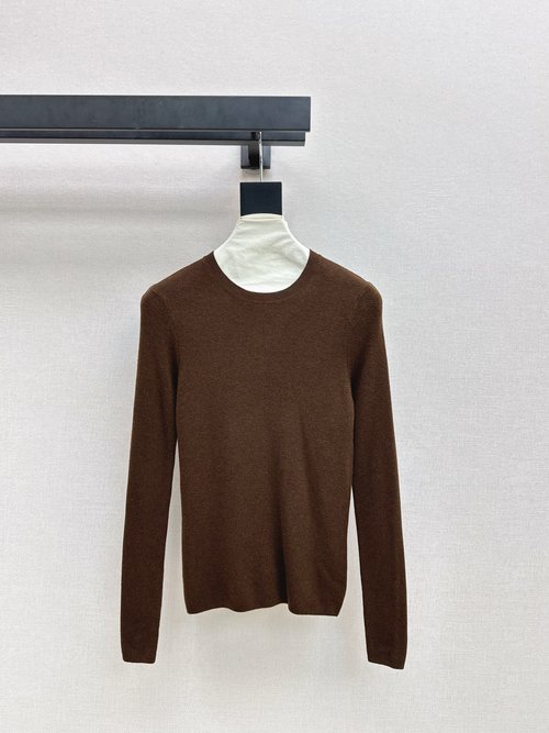 Loro Piana Wool Knit Basic Base Layer, Soft and Comfortable