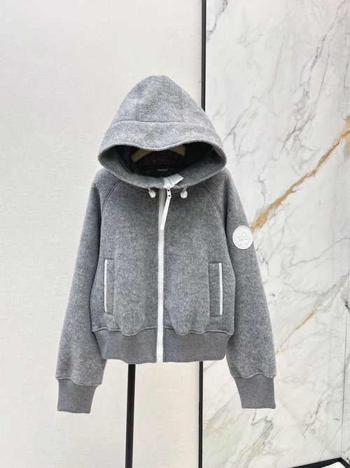Canada Goose Cannad Woolen Sportswear Hoodie for Optimal Warmth