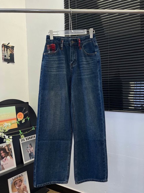 Miu Miu New Arrival: Pocket Checked Fleece Lined Straight Jeans