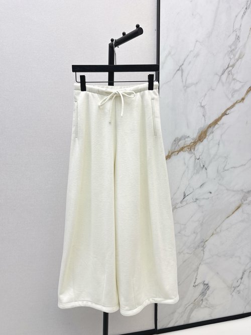 Brunello Cucinelli Casual Straight-Leg Trousers with Narrow Elastic Waistband