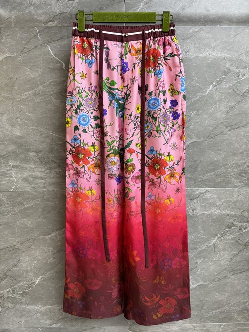 Gucci Elastic - waist Silk Trousers with Gradient Floral Print