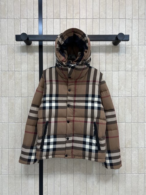 Burberry Checkered Hooded Down Jacket with Detachable Sleeves, Warm and Stylish