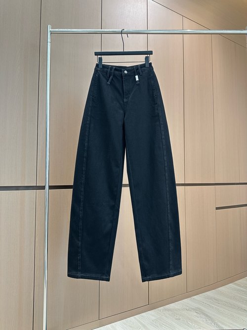 Maison Margiela Designer s Original Checked Flannel Jeans with Special Design